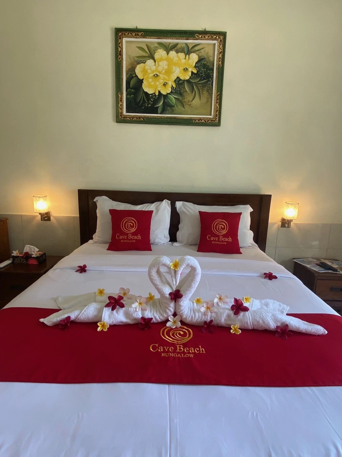 Cave Beach Bungalow Villa Image